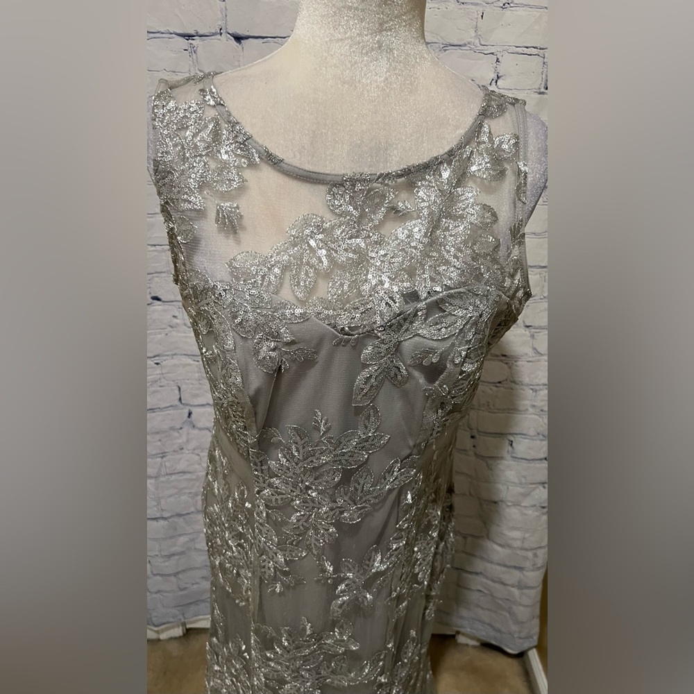 Ignite Evenings Embelished Mesh Asymetrical Cape gown silver/grey $180.00 12 - Picture 5 of 16